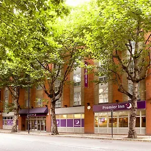 premier-inn-london-tower-bridge.cambridgehotelsuk.com/