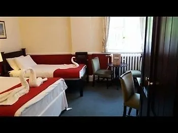 The Swan Inn Pub Isleworth